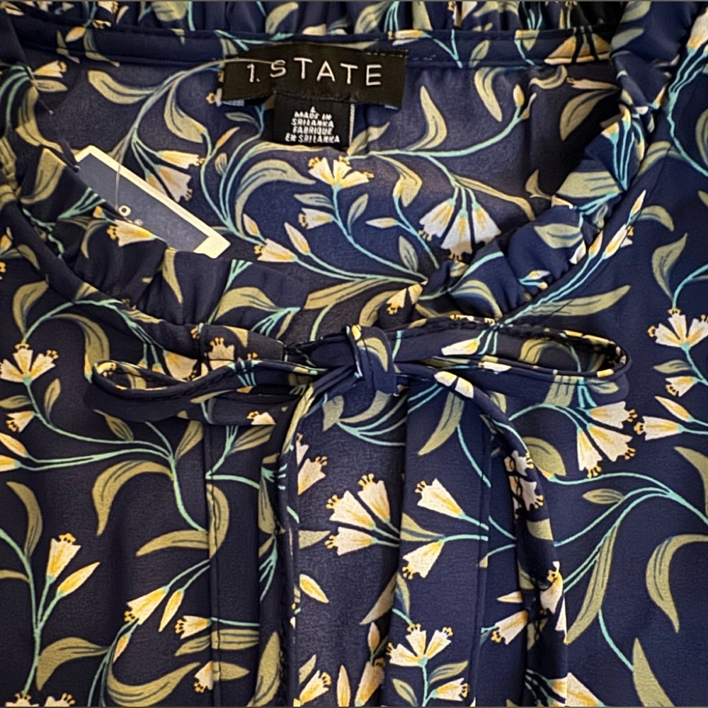 1. State Navy Blue Floral Flutter Cap Sleeve Blouse (Size 14 - Large) - NWT
